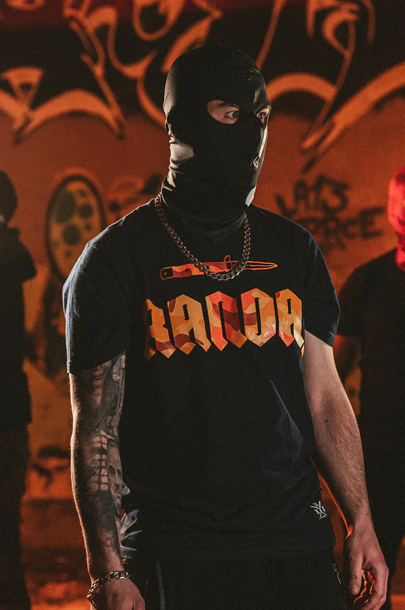 NO FACE NO NAME [ORANGE CAMO] T-SHIRT - Image 3